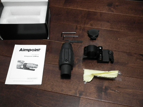Aimpoint 3X Magnifier(ブースター) with LaRue LT649